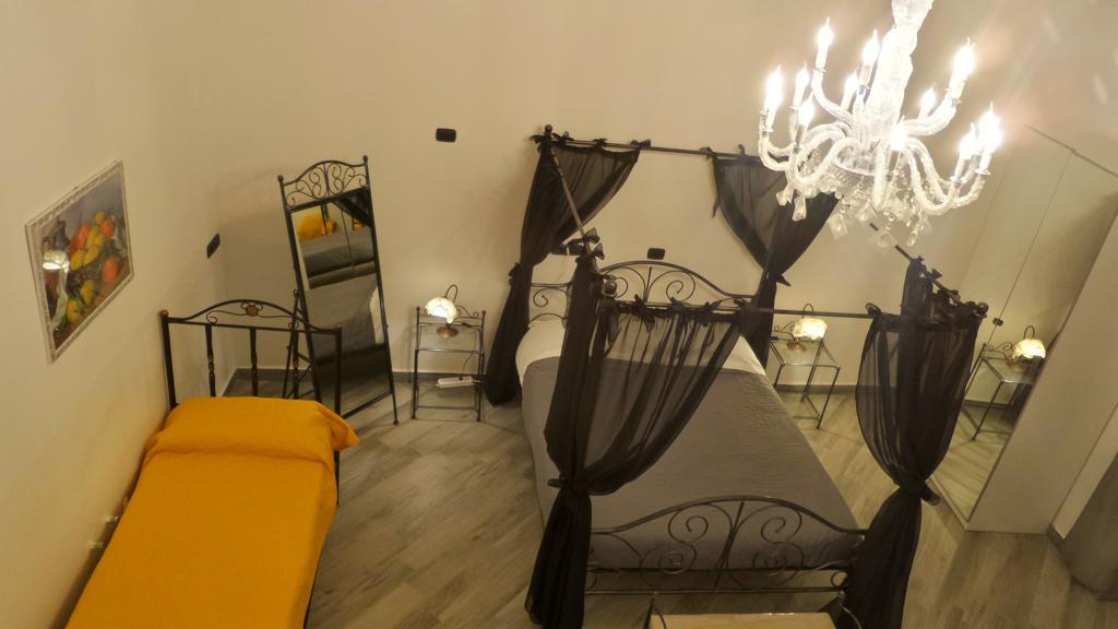 Pompei Holiday Rooms Extérieur photo